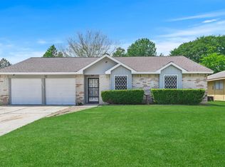 8418 Walnut Ridge Dr, Humble, TX 77338