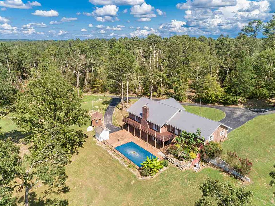 1st image of 2743 Mouse Tail Rd