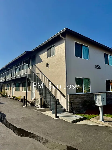 856 Monroe St APT 6 photo 1