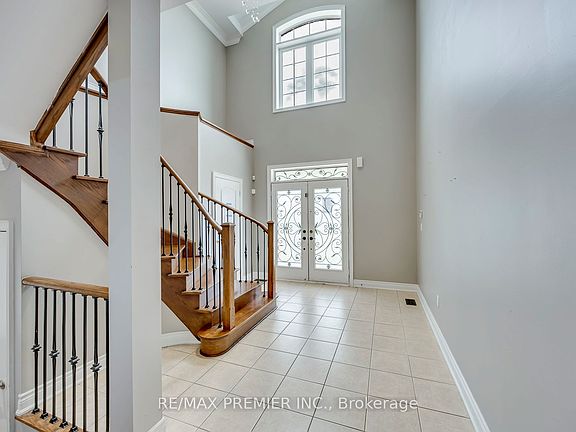 3rd image of 26 Maybeck Dr