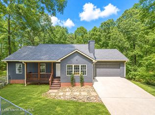 7385 Sanford Rd, Alexander City, AL 35010