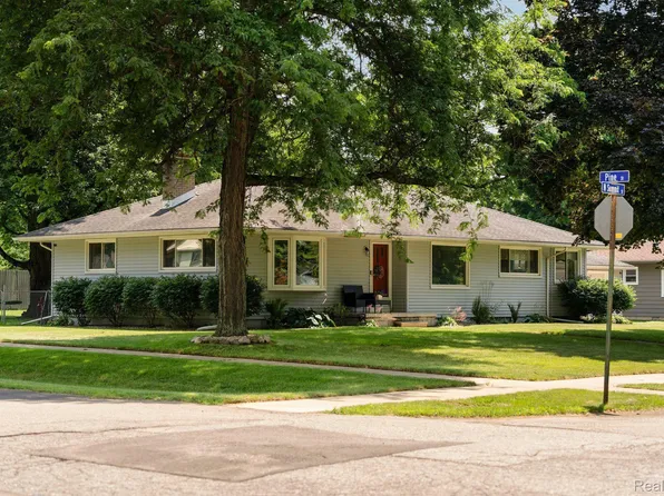 428 N Summit St, Webberville, MI 48892