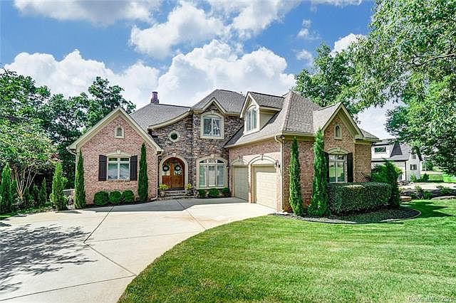 1st image of 307 Ivy Arbor Cir