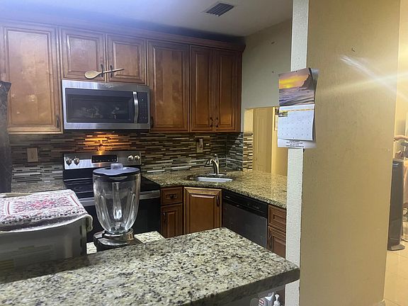 4th image of 5240 Kim Court