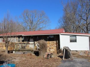 3630 Woodmont Dr, Tuscumbia, AL 35674