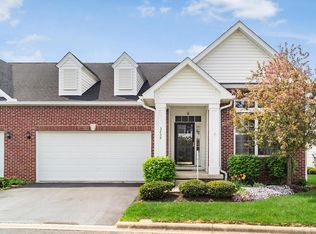 3239 Belstead Dr, Grove City, OH 43123