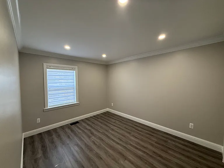42780 Buckingham Dr — Photo 25