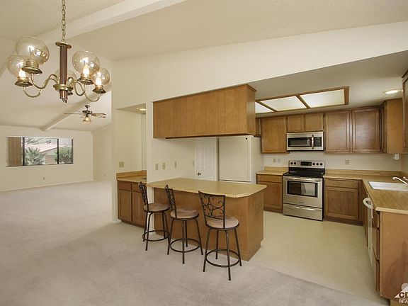 3rd image of 54680 Avenida Vallejo