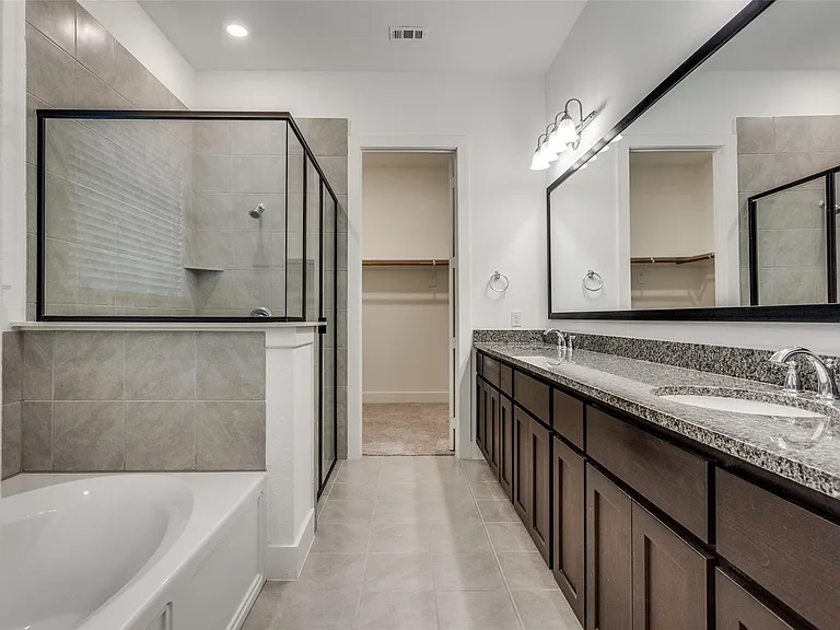 5411 Grand Ave — Photo 16