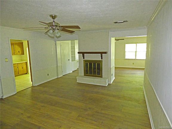 5th image of 128 Natchez Dr