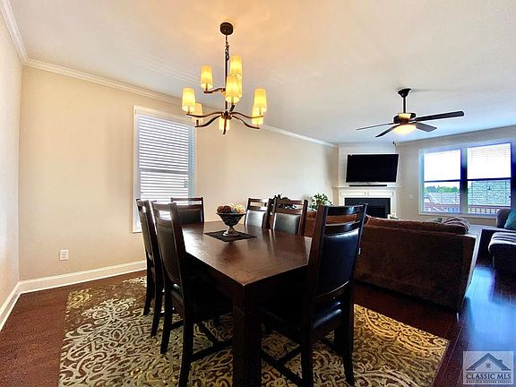 5th image of 2293 Cosgrove Pl