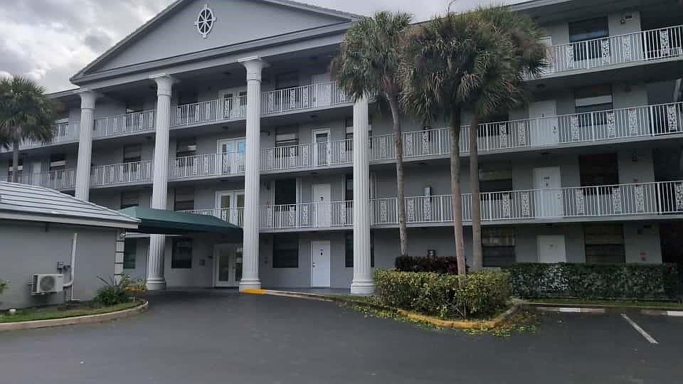 1st image of 1506 Whitehall Drive #203
