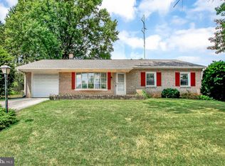 315 Ruth Dr, York, PA 17403