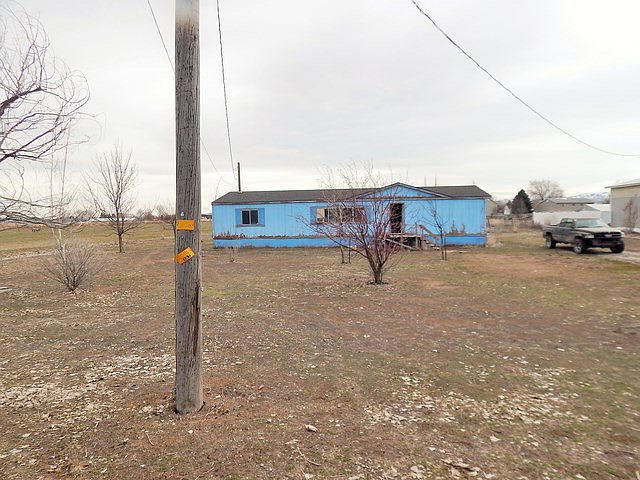 2nd image of 645 N Hanson Ave