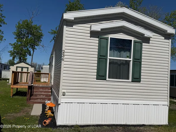 236 Birchwood Est, Pittston, PA 18643