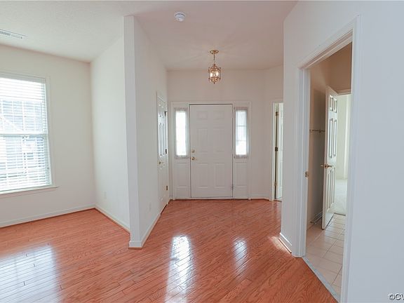3rd image of 6536 Legacy Park Dr