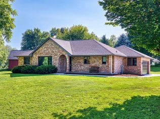 N1801 Van Cops Dr, Kaukauna, WI 54130