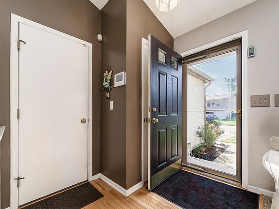 5th image of 2100 Maribeth Pl