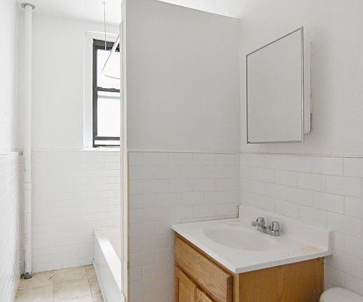 5th image of 515 W 156th St APT 53
