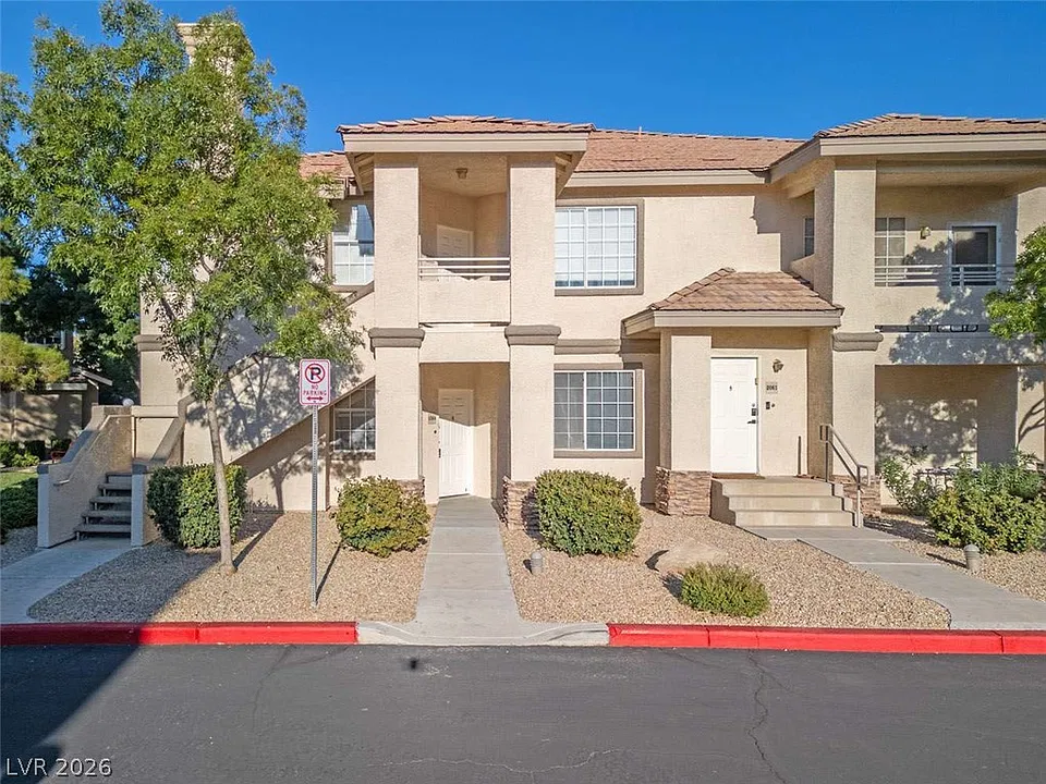 9901 Trailwood Dr #2064