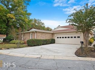 4419 Village Oaks Rdg, Dunwoody, GA 30338