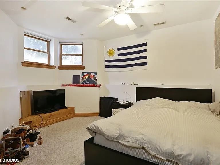 1415 W Barry Ave #1 — Photo 7
