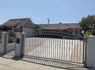 16822 Gledhill St, North Hills, CA 91343