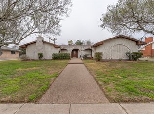 109 Granby Pl, Portland, TX 78374