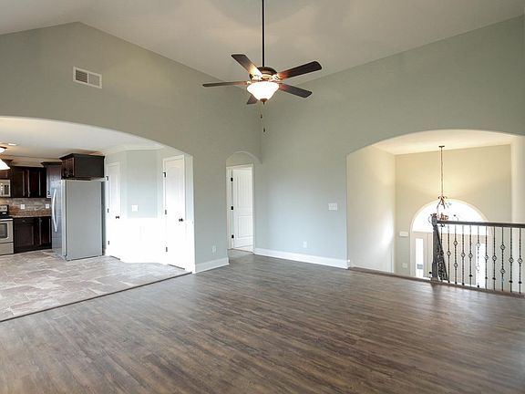 3rd image of 302 Fox Xing Lot 302