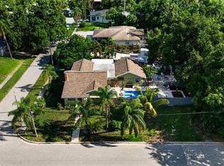 2404 11th Ave W, Bradenton, FL 34205