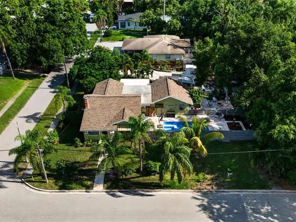 2404 W 11TH AVENUE, BRADENTON, FL 34205
