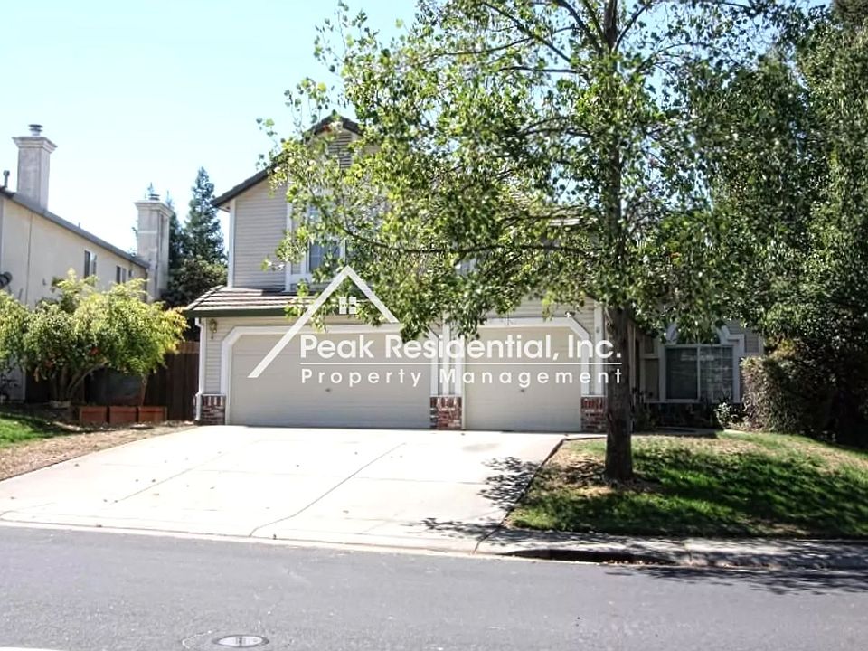 1st image of 3300 Chapelle Dr