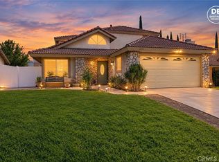 8732 Sandhill Dr, Riverside, CA 92508