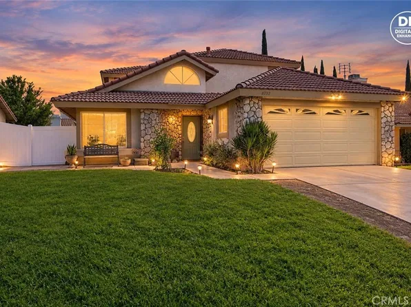 8732 Sandhill Dr, Riverside, CA 92508