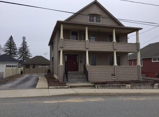 39-41 Van Den Noort St, Putnam, CT 06260