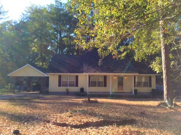 917 5th St NW, Cairo, GA 39828