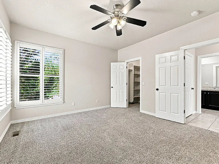 2425 Vanreen Dr — Photo 21
