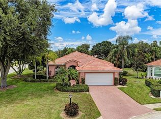 7515 Fairlinks Ct, Sarasota, FL 34243