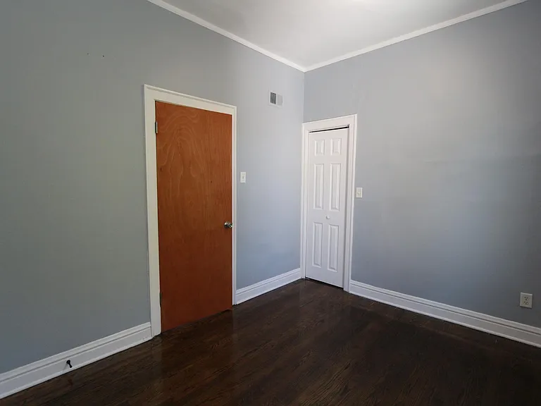 8620 S Marquette Ave #2R — Photo 10
