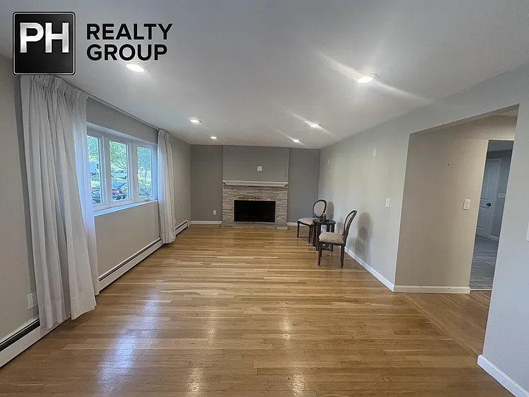 39-41 Townly Rd #1 — Photo 5