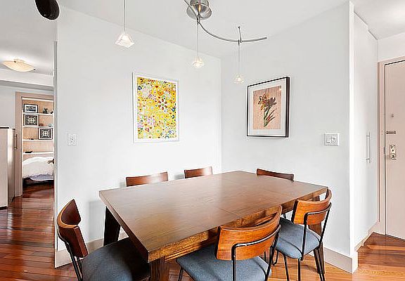 4th image of 1 Irving Pl APT V8j