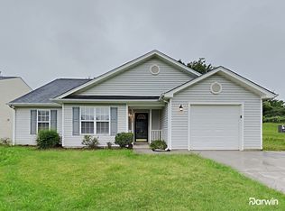10918 Olde English Dr, Charlotte, NC 28216