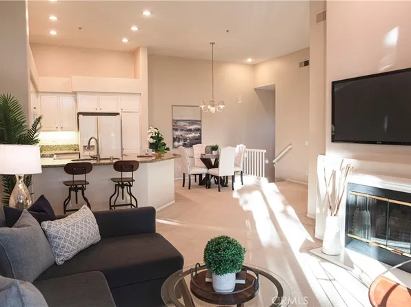 901 Solvay Aisle, Irvine, CA 92606