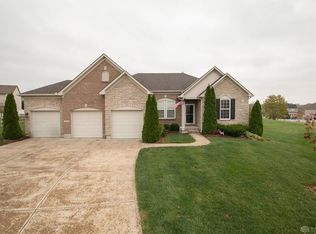 1244 McKinley Ct, Miamisburg, OH 45342