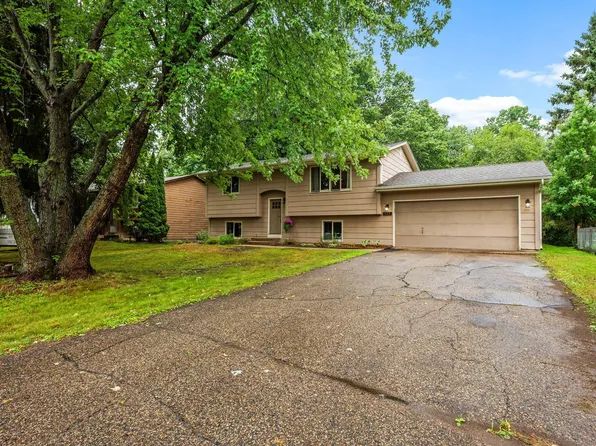 818 Orange St, Lino Lakes, MN 55014
