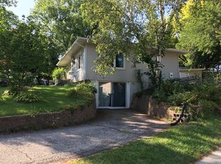 5414 Dahlen Dr, Madison, WI 53705
