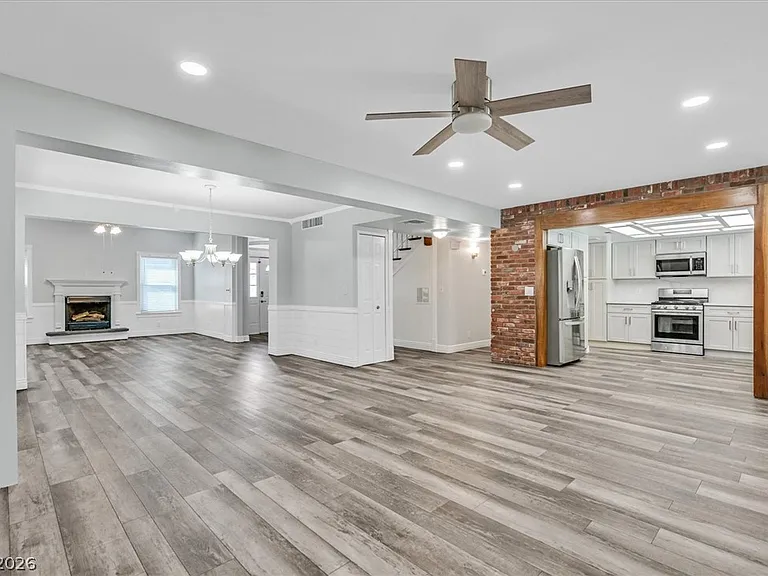 2238 Marlboro Dr — Photo 7