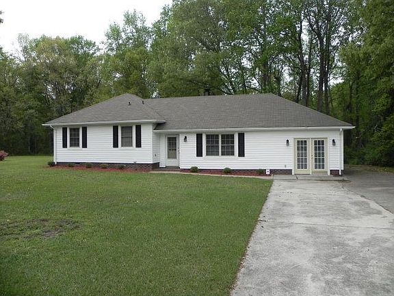 2nd image of 207 Christian Dr