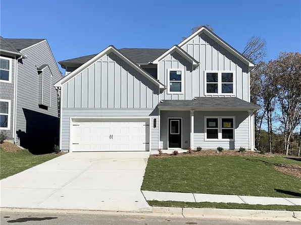 389 Fox Creek Dr, Braselton, GA 30517