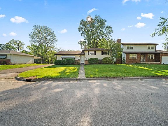 3rd image of 1478 Striebel Rd
